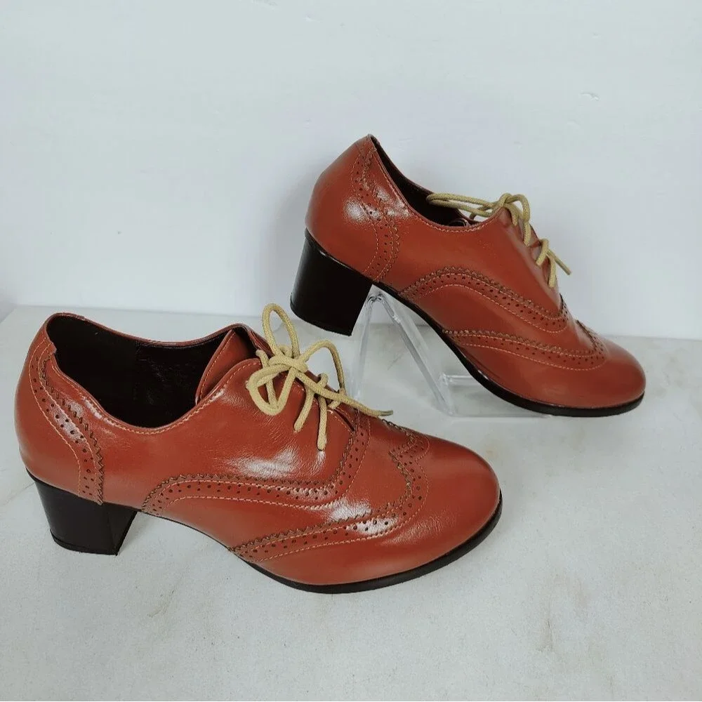 Odema Women's Brown Faux Leather Oxford Wingtip Brogue Heel Shoes, Sz 7